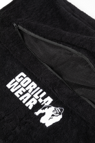 Gorilla Wear Zip Pocket Gym Towel Towels Black