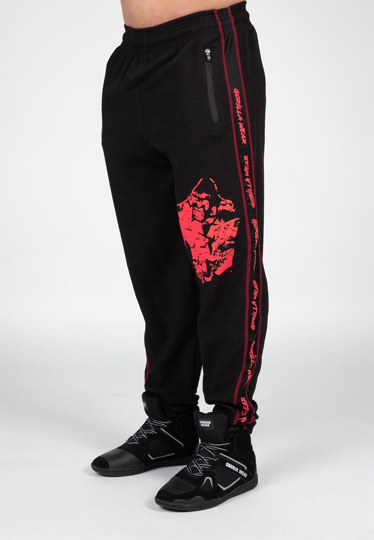 https://www.gorillawear.com/resize/909100905-buffalo-old-school-workout-pants-black-red-19_16895014444459.jpg/0/1100/True/buffalo-old-school-workout-pants-black-red.jpg